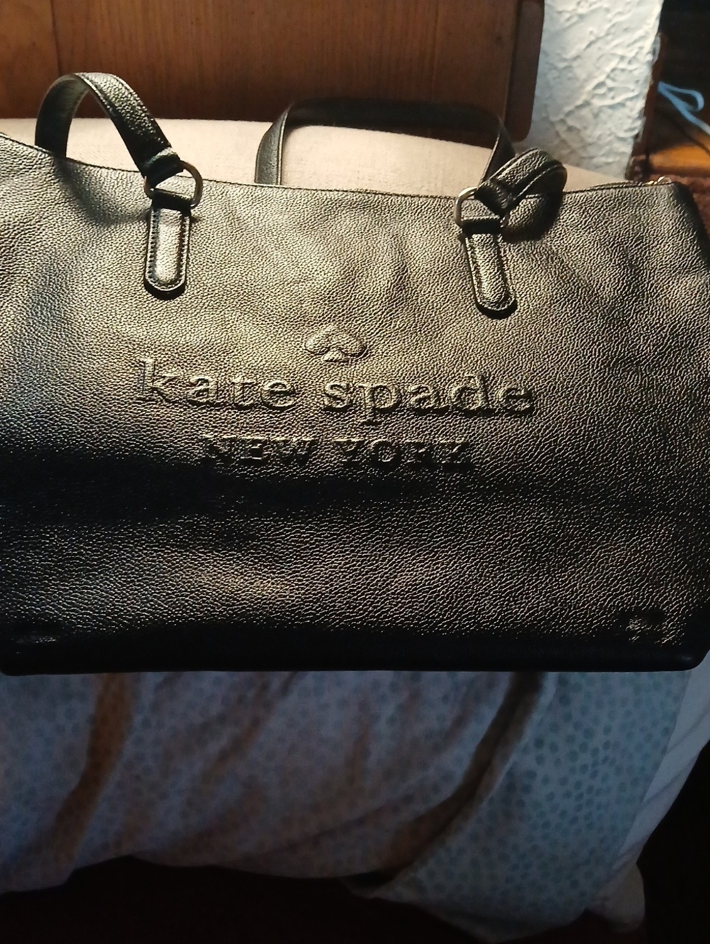 Kate Spade New York
Larchmont Avenue Logo Penny Tote